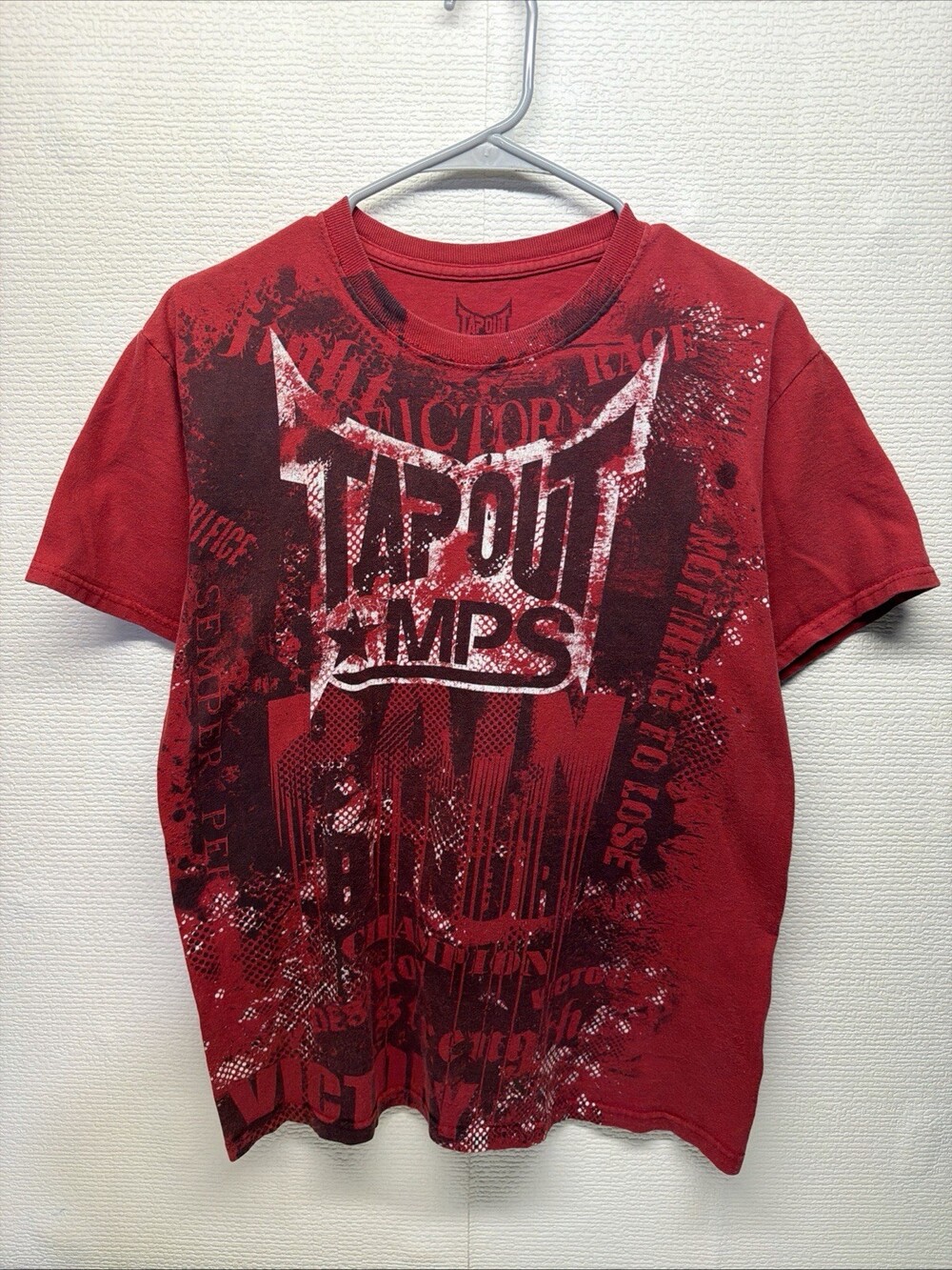 Tapout Shirt Mens Medium Red MPS Victory Strength Graphic Tee Tagless MMA